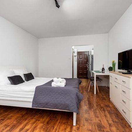 Warsaw Apartments Dyminska 6 Street Luaran gambar